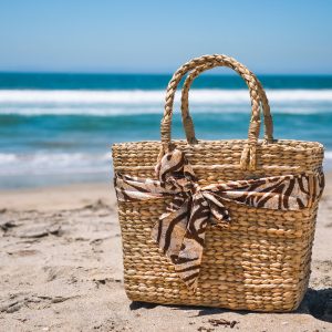 Bulk seagrass woven baskets and totes for export - Wholesale supply of natural eco-friendly storage baskets and beach bags for international importers